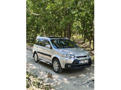 SAHİBİNDEN DÜŞÜK KM 2006 MODEL HONDA H-RV