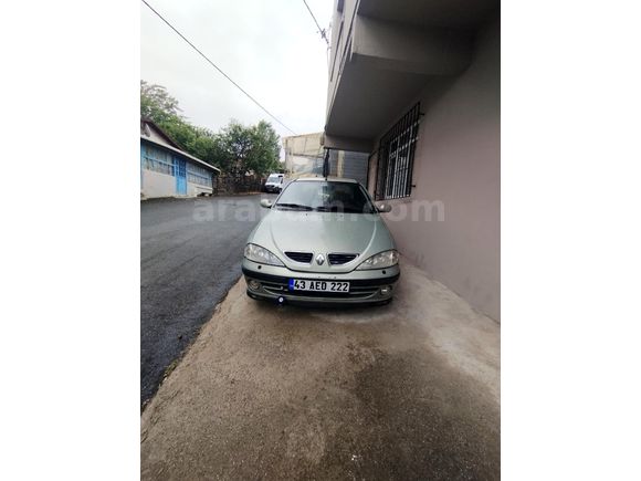 Sahibinden Renault Megane 1.6 RTE 2000 Model