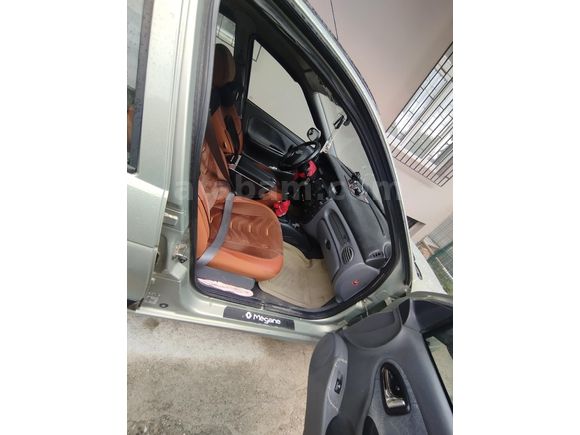 Sahibinden Renault Megane 1.6 RTE 2000 Model