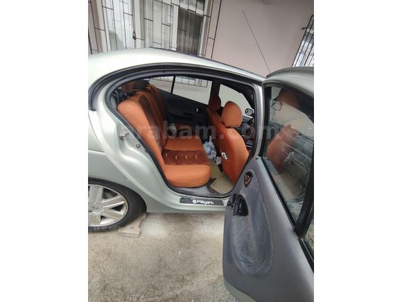 Sahibinden Renault Megane 1.6 RTE 2000 Model