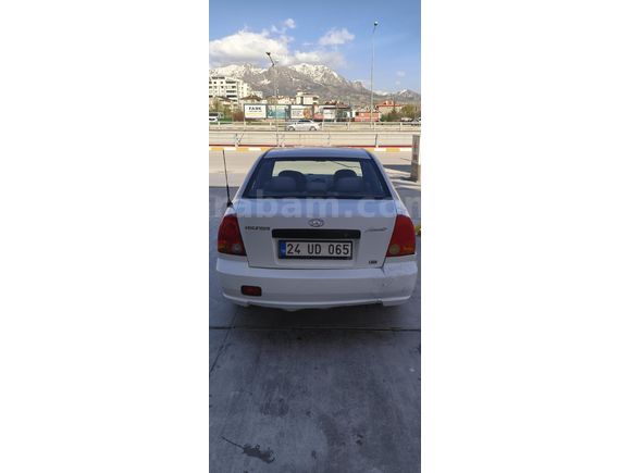 Hyundai Accent 2004 Model 1.5 dizel motor. Orjinal 216 Bin Km'de