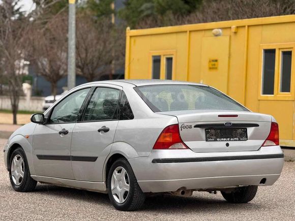 Sahibinden Ford Focus 1.6 Comfort 2003 Model 