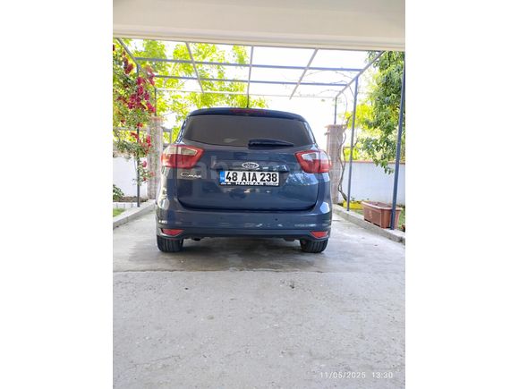 Sahibinden Ford C-Max 1.6 TDCi Titanium X 2011 Model  203.000 km Gri