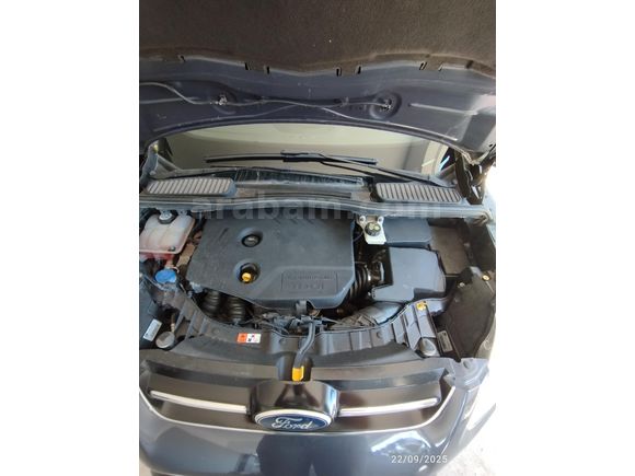 Sahibinden Ford C-Max 1.6 TDCi Titanium X 2011 Model  203.000 km Gri