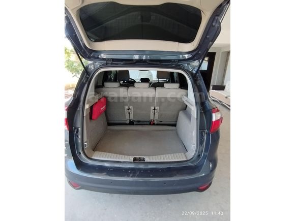 Sahibinden Ford C-Max 1.6 TDCi Titanium X 2011 Model  203.000 km Gri