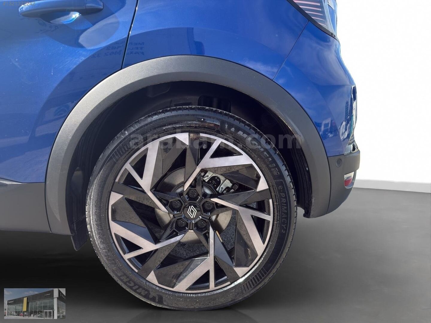 Galeriden Renault Captur 1.6 E-Tech Esprit Alpine 2024 Model İstanbul 15.860 km Mavi 6