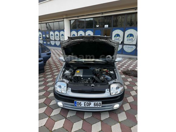 Sahibinden Renault Clio 1.6 RTE 2000 Model 