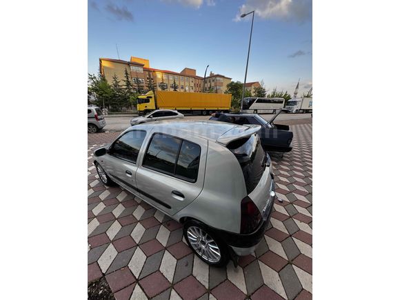 Sahibinden Renault Clio 1.6 RTE 2000 Model 
