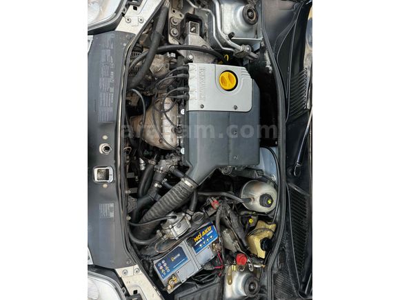 Sahibinden Renault Clio 1.6 RTE 2000 Model 