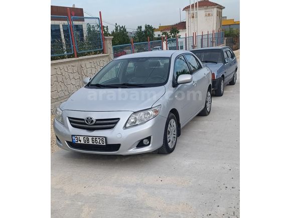 Sahibinden Toyota Corolla 1.4 D-4D Comfort Extra 2010 Model  350.000 km Gri