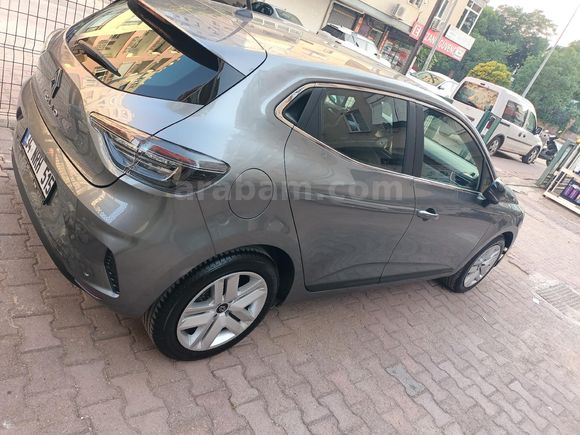DÜŞÜK KM KUSURSUZ CLİOO 1.0 TCE OTOMATİK