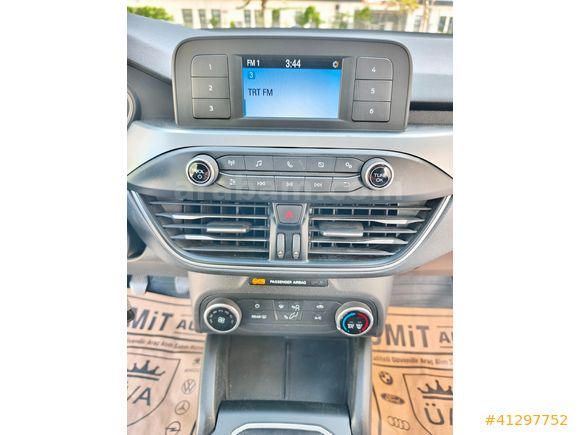 ÜMİT AUTO/2020/FORD/FOCUS/TREND X/134.BİN.KM/