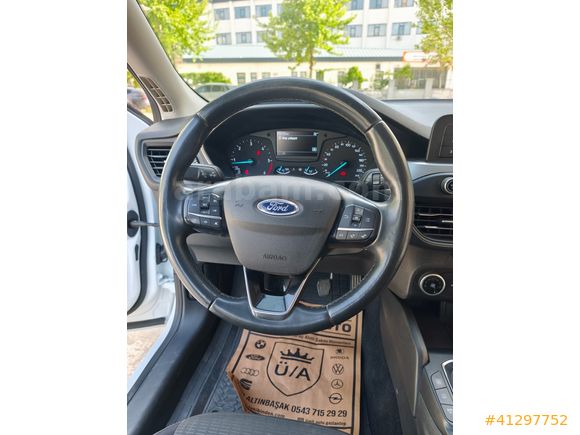 ÜMİT AUTO/2020/FORD/FOCUS/TREND X/134.BİN.KM/