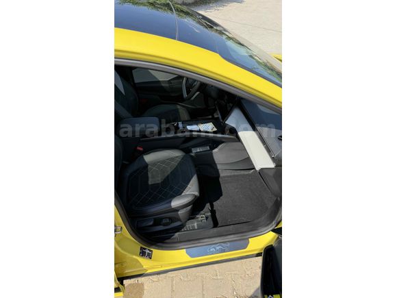 PREMİUM CAM TAVANLI FORD PUMA GEN -E