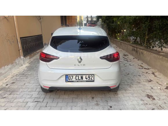 Sahibinden Renault Clio 1.0 SCe Joy 2023 Model 