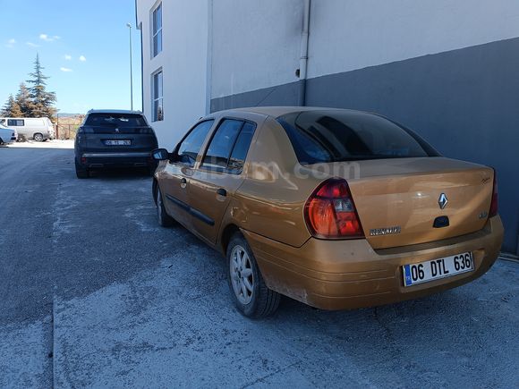 Sahibinden Renault Clio 1.4 2001 Model 