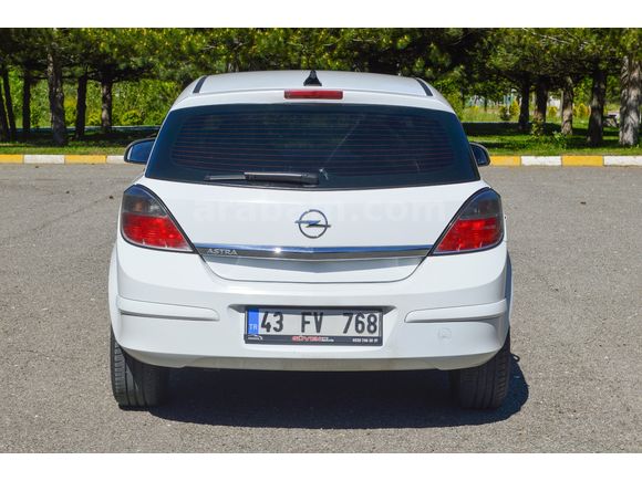 MEMURDAN TEMİZ OPEL ASTRA