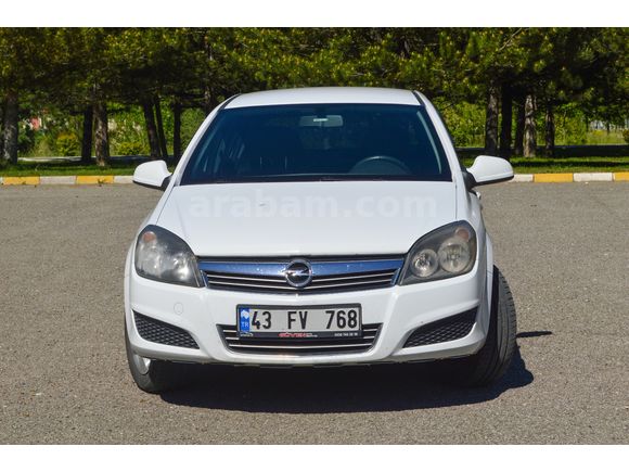 MEMURDAN TEMİZ OPEL ASTRA