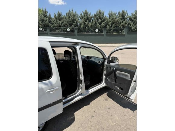 Sahibinden Renault Kangoo Multix 1.5 dCi Touch 2016 Model 