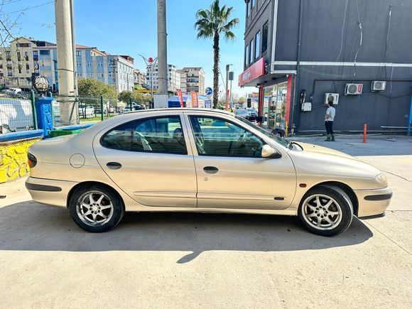 Sahibinden Renault Megane 1.6 RTE 1999 Model