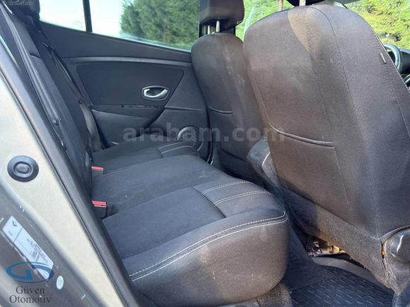 2013 RENAULT MEGANE 1.6 TOUCH TAM OTOMATİK