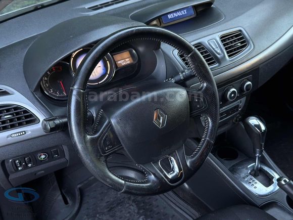 2013 RENAULT MEGANE 1.6 TOUCH TAM OTOMATİK