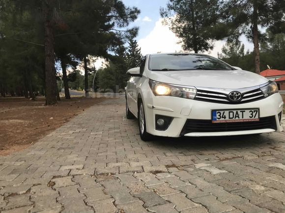 Sahibinden Toyota Corolla 1.4 D-4D Advance 2014 Model 