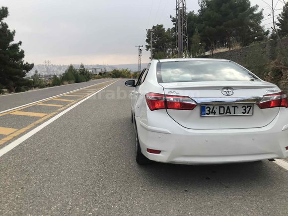 Sahibinden Toyota Corolla 1.4 D-4D Advance 2014 Model 
