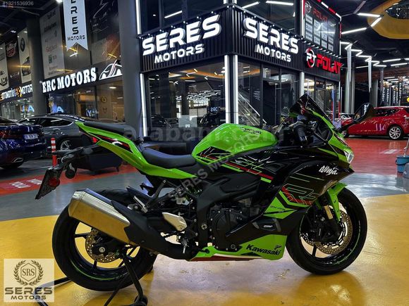 Galeriden Kawasaki Ninja ZX-4RR 2024 Model İstanbul 11.000 km
