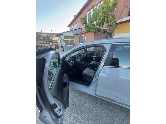 Sahibinden Renault Clio 1.0 TCe Evolution 2024 Model 