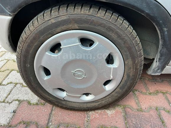Sahibinden Opel Corsa 1.4 GLS 2000 Model 