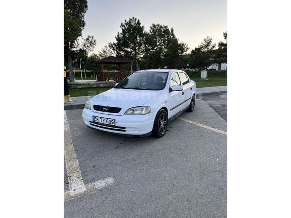 Sahibinden Opel Astra 1.4 GL 2001 Model  245.000 km Beyaz