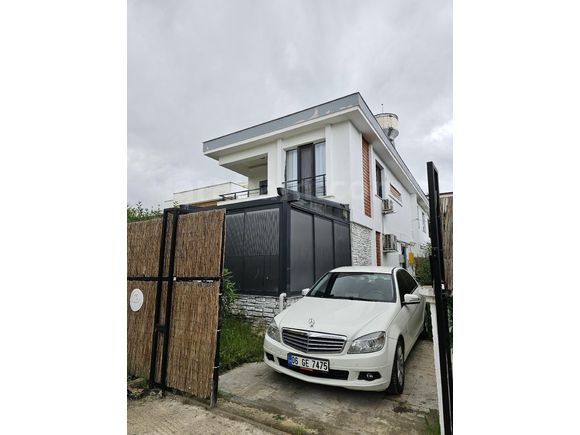 Sahibinden Mercedes - Benz C 180 Kompressor BlueEfficiency Fascination 2010 Model  180.000 km Beyaz