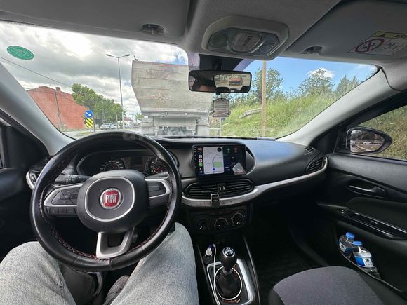 1.4 100 bin km ,lpg li ,ağır hasarlı, sorunsuz