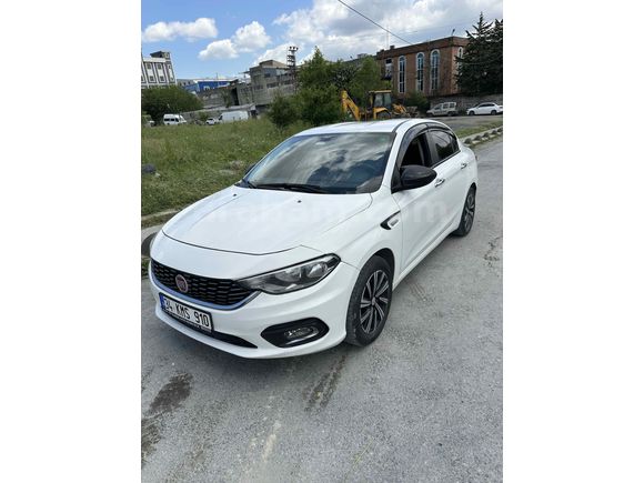 1.4 100 bin km ,lpg li ,ağır hasarlı, sorunsuz
