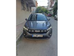 Sahibinden Dacia Sandero Stepway 1.0 Tce Expression 2025 Model  5.000 km Gri (metalik)