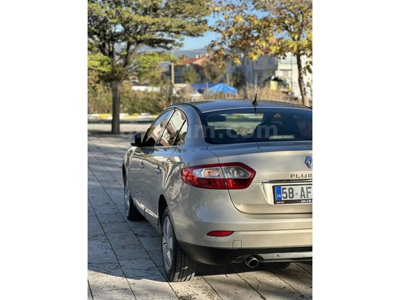 Sahibinden Renault Fluence 1.5 dCi Dynamique 2011 Model 