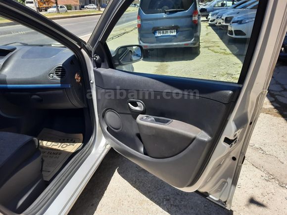 Galeriden Renault Clio 1.5 dCi Extreme 2008 Model İzmir