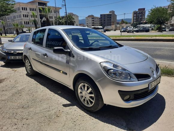 Galeriden Renault Clio 1.5 dCi Extreme 2008 Model İzmir