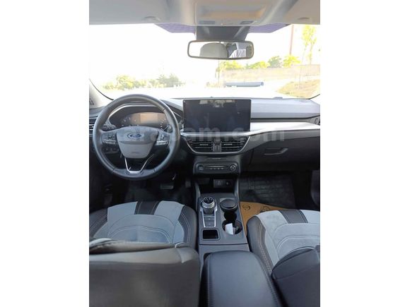 Sahibinden Ford Focus 1.5 EcoBlue Titanium Stil 2024 Model  24.000 km Beyaz