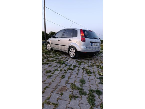 Sahibinden Ford Fiesta 1.4 Comfort 2005 Model