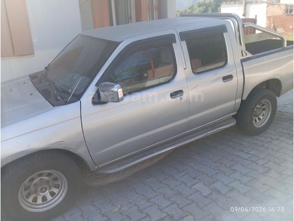 Sahibinden Nissan skytr 2000 Model  2.7 motor