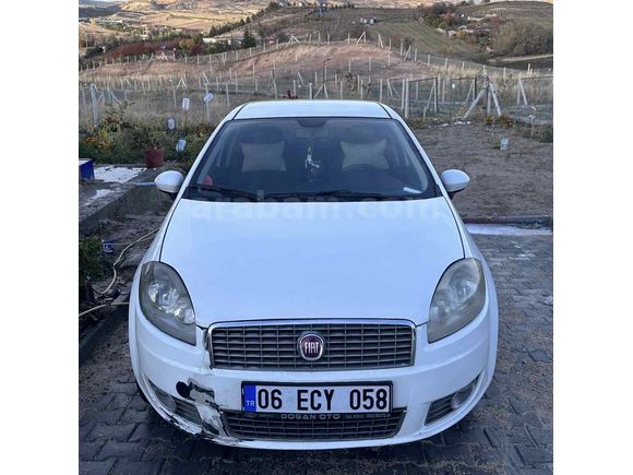 YENİ SAHİBİNİ ÜZMEYECEK CİNSTEN LİNEA 