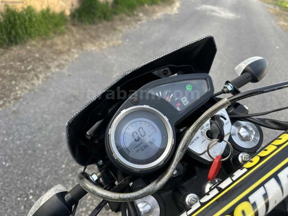 TEMİZ - DÜŞÜK KM'Lİ - XWR250