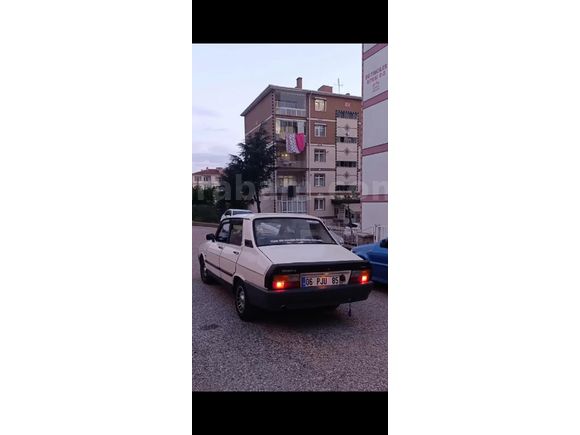 Sahibinden Renault R 12 Toros 1990 Model  100.000 km Beyaz