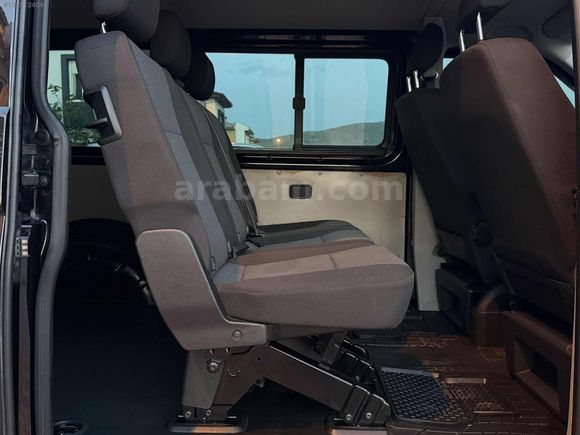 2015 MODEL 180000 KİLOMETREDE VOLKSWAGEN TRANSPORTER CAMLI VAN