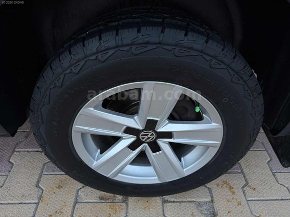 2015 MODEL 180000 KİLOMETREDE VOLKSWAGEN TRANSPORTER CAMLI VAN