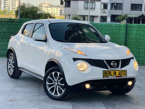 BERLİN OTOMOTİV’DEN SATILIK 2013 MODEL HATASIZ JUKE SEDEFLİ BEYAZ SPORT PACK DOLUSU