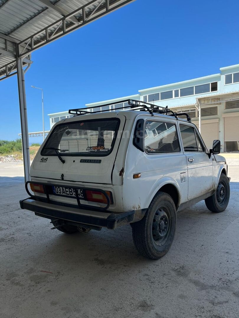 Sahibinden Lada Niva 1.6 1990 Model 6