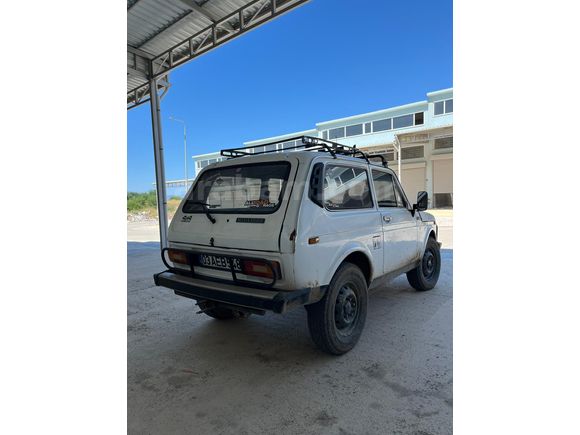 Sahibinden Lada Niva 1.6 1990 Model